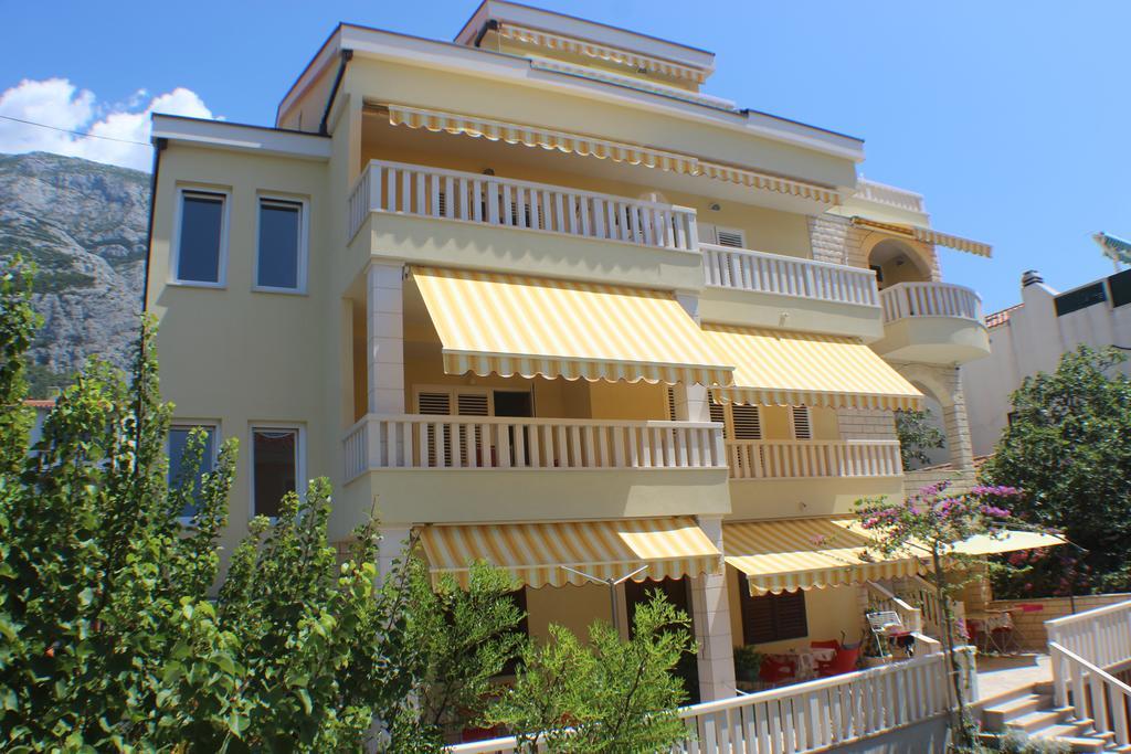 Apartment Mg Ravlic Makarska